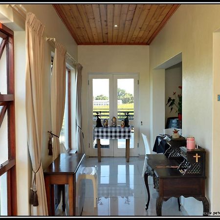 พาร์ล เมาน์เท็น ลอดจ์ Bed & Breakfast ภายนอก รูปภาพ