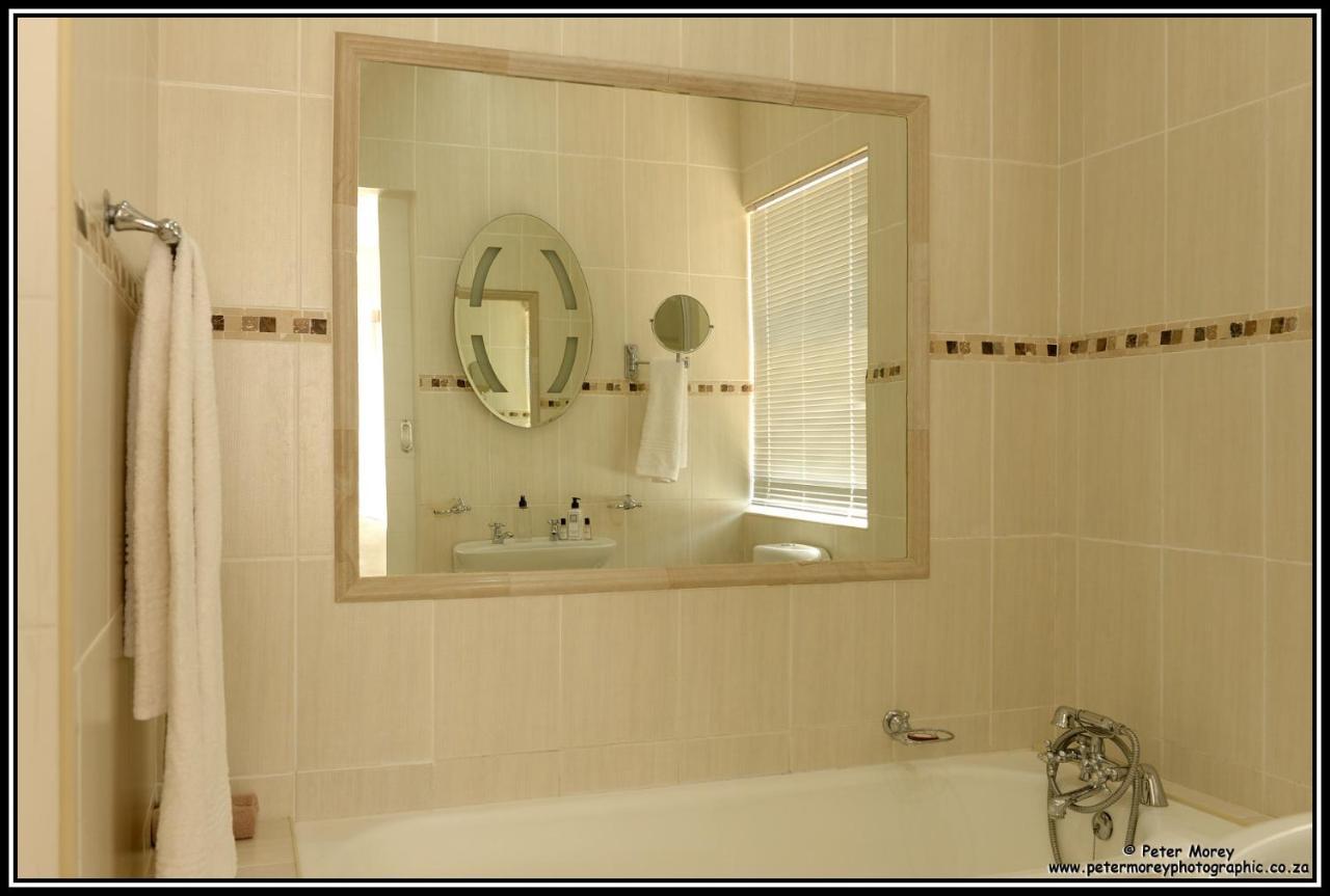พาร์ล เมาน์เท็น ลอดจ์ Bed & Breakfast ภายนอก รูปภาพ